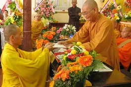 69 Tăng Ni sinh tốt nghiệp trung cấp Phật học An Giang